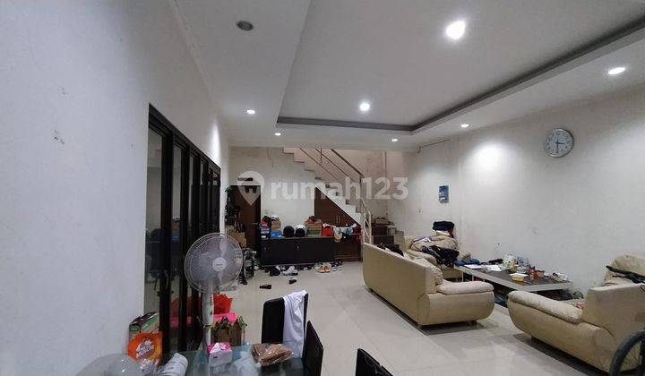 Rumah Strategis Tengah Kota Jalan Emung Dijual Murah 1