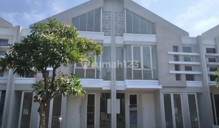  Rumah Pakuwon City Zimbali Costa Surabaya Timur 1