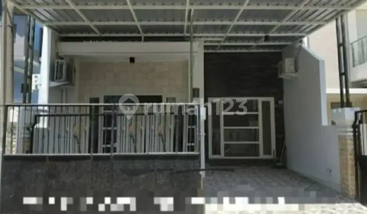 Minimalist House Pakuwon City Ready to Occupy Strategic Near Mulyosari 1