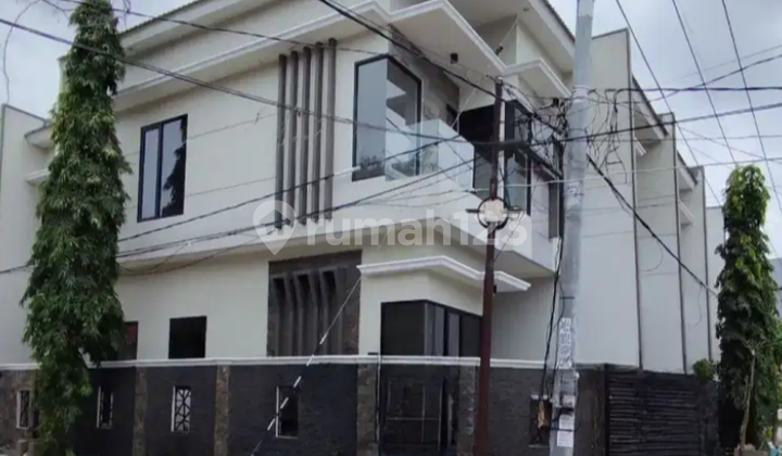 Rumah Baru Mulyosari Surabaya Timur 1