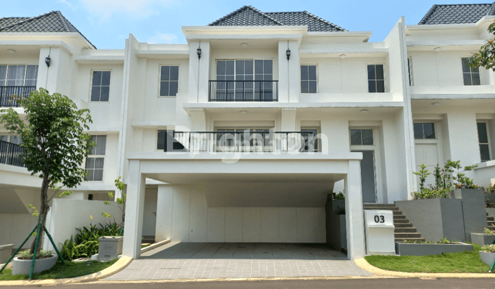 Limited! Rumah view golf & pool di Summarecon Bogor 1