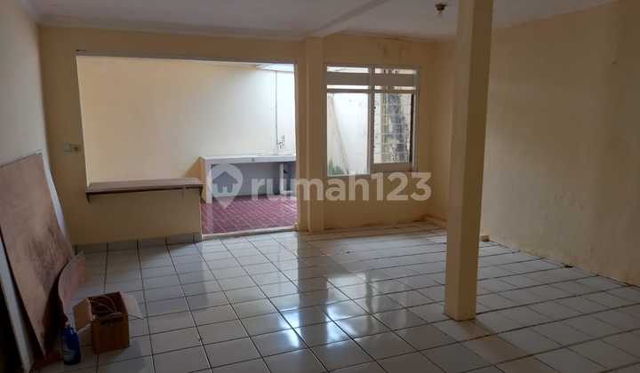 Di Sewa Kan Rumah Luas Daerah Pejaten Barat 2