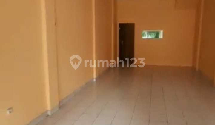 Disewakan Ruko Murah, Lega Dan Strategis di Jalan Pondok Kelapa 3