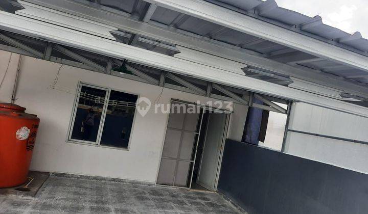 Disewakan Ruko Luas di Pondok Kelapa 4