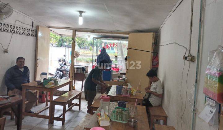 Ruko Semi Permanen Dijual di Jl. Pramuka, Jakarta Pusat  2