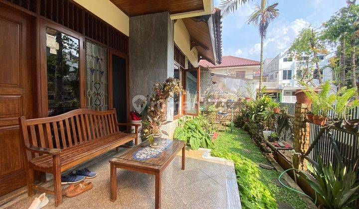 Dijual Rumah Asri Luas Di Tebet 1