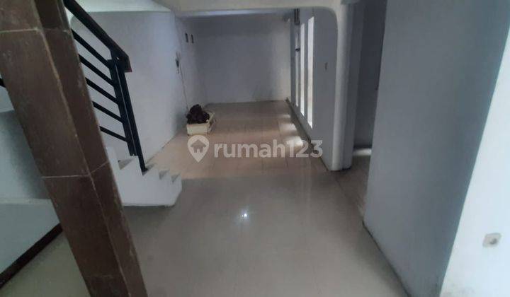 Sewa Rumah Pejaten Bisa Buat Kantor  2