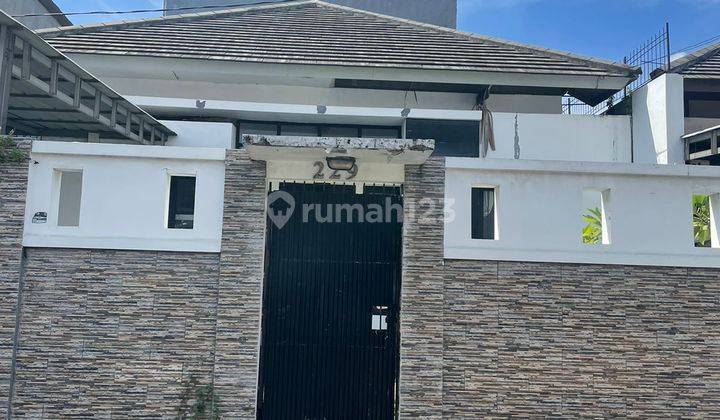 Disewakan Rumah Siap Huni, Terawat Dan Strategis Lokasi di Pulomas  1