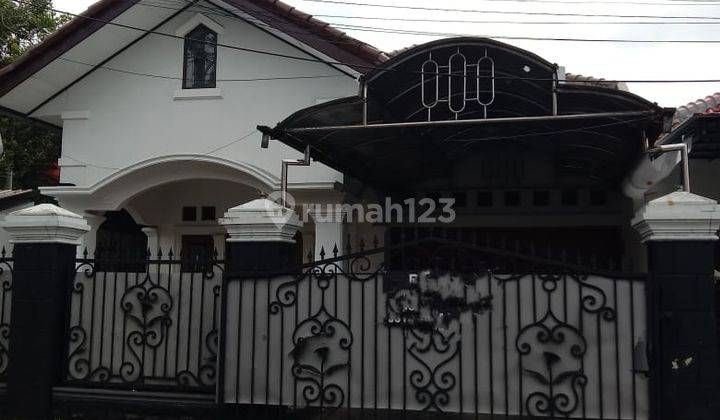 Disewakan Rumah Siap Huni, Lokasi Pinggir Jalan Jagakarsa Jaksel 2