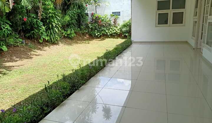 For Rent Spacious 1-Story House, Specifically for Large Family Living