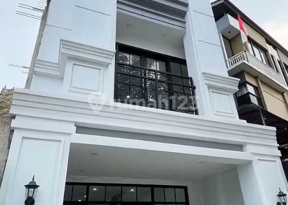Dijual Ruko Baru Siap untuk Usaha, Cocok Utk Cafe, Klinik atau Kantor Dijual Ruko Baru Siap untuk Usaha, Cocok Utk Cafe, Klinik atau Kantor