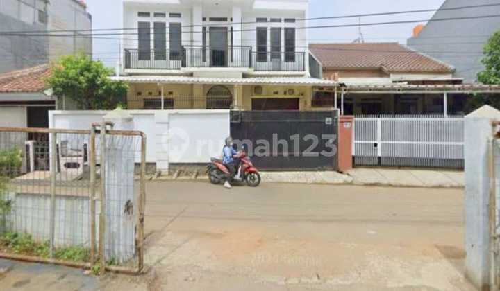 Disewakan Rumah Strategis Pancoran - Cocok untuk Hunian & Kantor 2