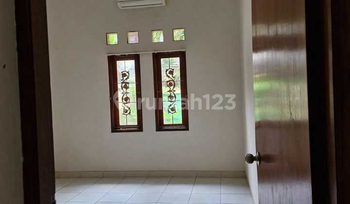 Disewakan rumah Siap Huni terawat 1 lantai di Cipete 2
