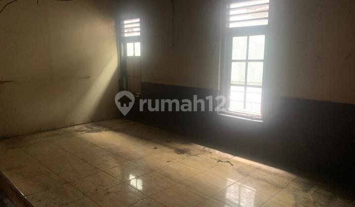 Rumah tua hitung tanah hrg di bawah pasaran di Cempaka Putih, Jakpus 2