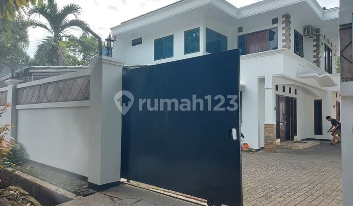 Sewa Rumah Besar Jakarta Selatan Duren Tiga