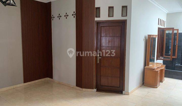 Rumah Minimalis Baru Renov di Rawamangun Jual Murah