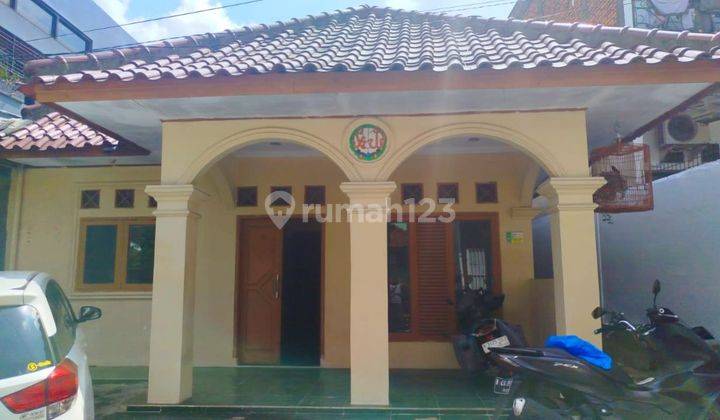 Rmh siap huni kawasan  psr Minggu  jak-sel 1