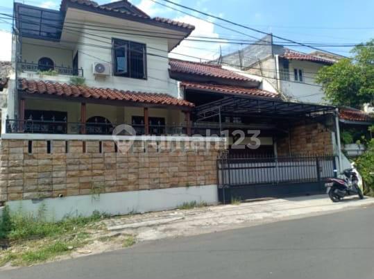 Di sewakan Rumah di kawasan Tebet timur bisa untuk kantor &. Rumah tinggal Di sewakan Rumah di kawasan Tebet timur bisa untuk kantor &. Rumah tinggal