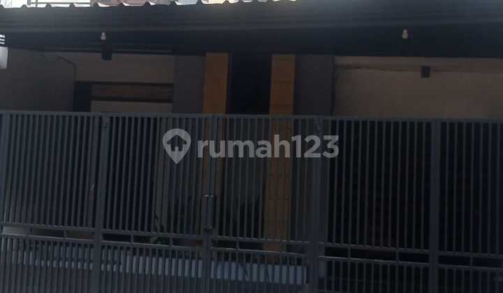 Di Sewa Rumah di Cipete Harga 200 Jt