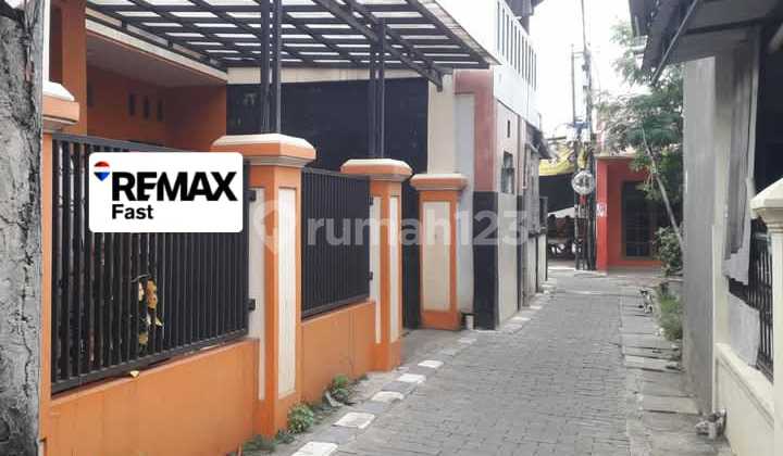 Quick Sale: Move-in Ready House in Limo Cinere, Depok, Ideal for Young Couples