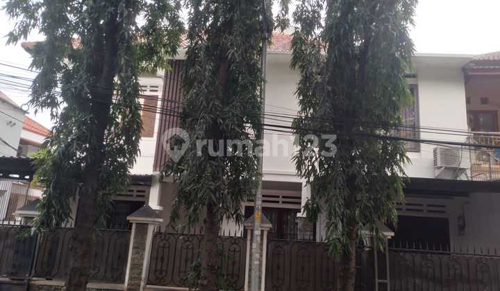 Di Sewa Rumah Siap Huni di Cempaka Putih Full Furnish, Jakarta Pusat