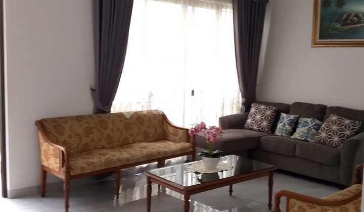 Di Sewa Rumah Full Furnish Kawasan Pejaten Barat