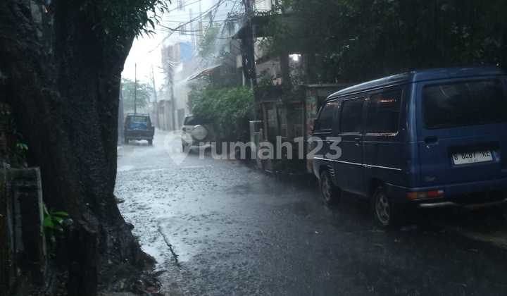 Jual Rumah Daerah Jakarta Pusat Cikini 2