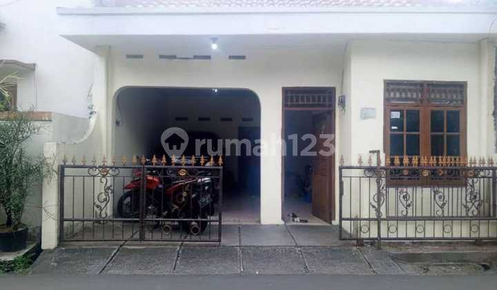 Disewakan Rumah Strategis Serbaguna Kawasan Pasar Minggu Jak-Sel