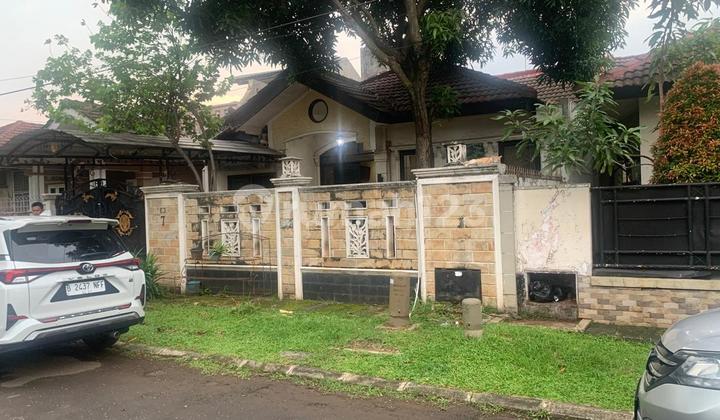A ready-to-occupy house in the Kencana Loka cluster of BSD