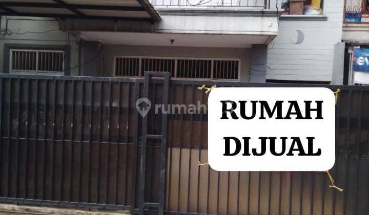 Di jual rumah 2 lantai pinggir jalan di Kebagusan 1