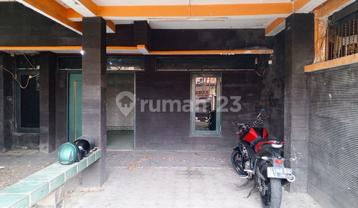 Disewakan Rumah kawasan bisnis perkantoran kawasan Mampang jak-sel Disewakan Rumah kawasan bisnis perkantoran kawasan Mampang jak-sel