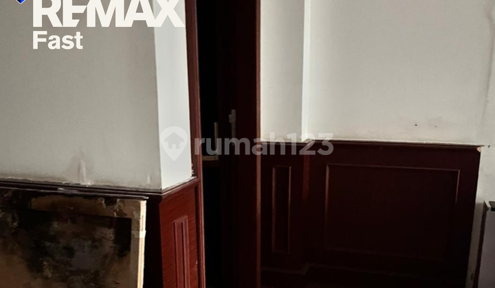 For Rent Shop House (Can be Combined; Can be Unit) Senayan Kebayoran Baru Area 2