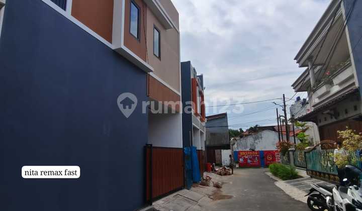 Dijual Rumah Minimalis Siap Huni di Percetakan Negara, Jakarta Pusat Dijual Rumah Minimalis Siap Huni di Percetakan Negara, Jakarta Pusat