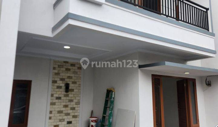 Di Jual Rumah Baru 2 Lantai Dalam Cluster di Jagakarsa  1