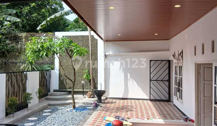 For Rent: 1-Story House Suitable for Residence/Office in Cipete, South Jakarta