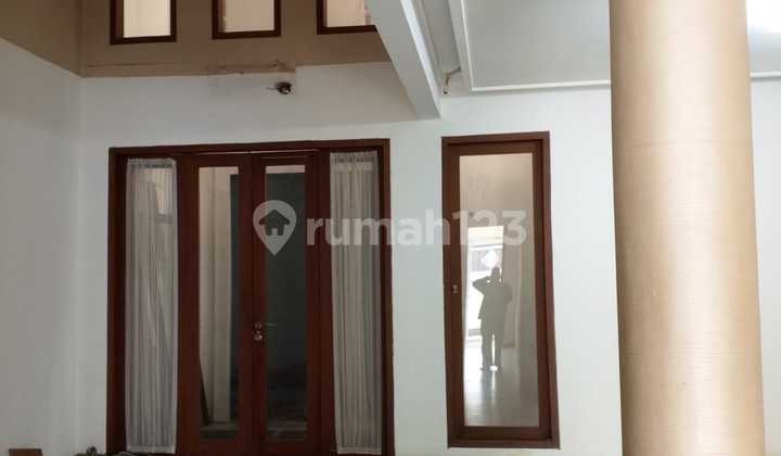 Di sewa kan rumah luas daerah cipete bisa untuk kantor  2
