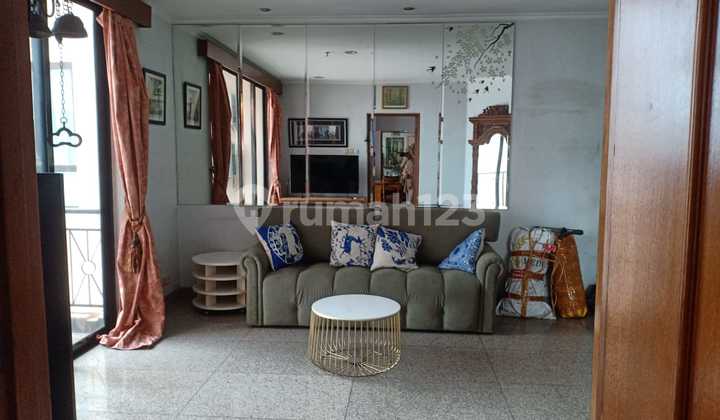 Sewa Apartmen Redtop 3Br Pecenongan Jakarta Pusat 2