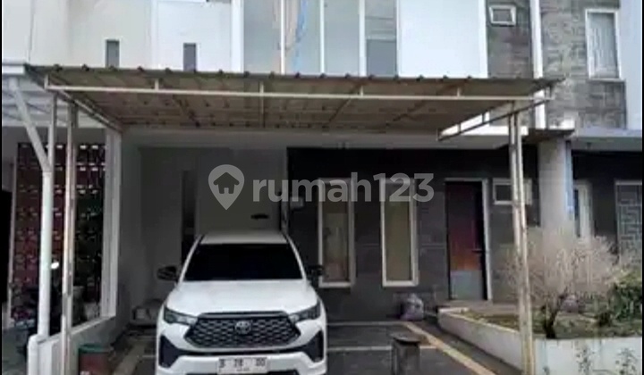 For Rent: House Within a Cluster with One Gate 24-Hour Security System