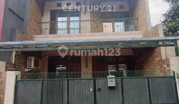 Dijual Rumah Bagus Siap Huni di Komplek Rawamangun