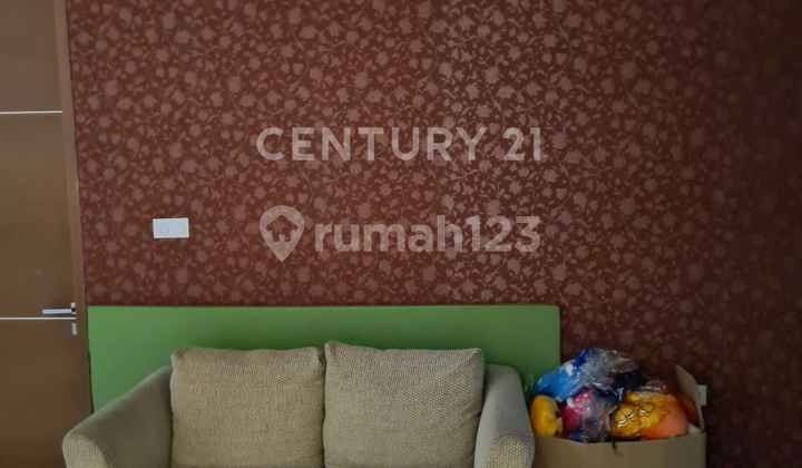 Luxury House in the Elite Cempaka Putih Tengah Area 2