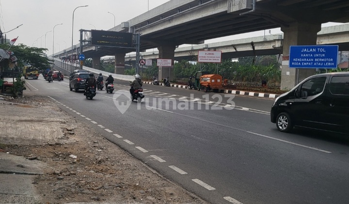 For Sale Strategic Shop House on the Side of Kalimalang Main Road, East Jakarta 2