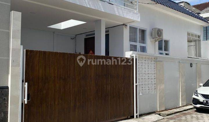 Pab440 Rumah Kontrakan Bagus Furnished di Jl Tukad Balian Renon 1