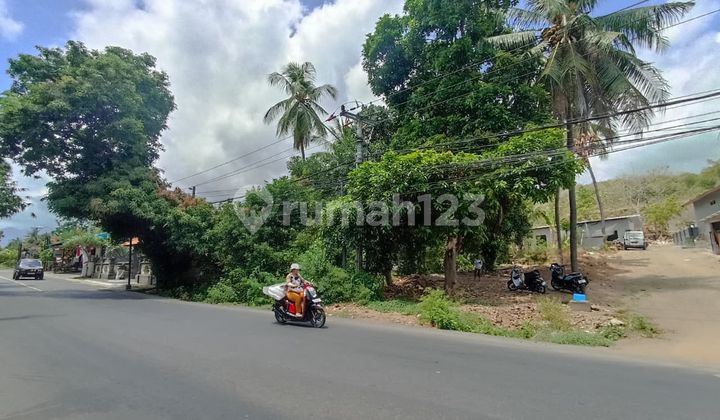 Pa146 Land for Quick Sale by the Main Road in Pacung, Buleleng