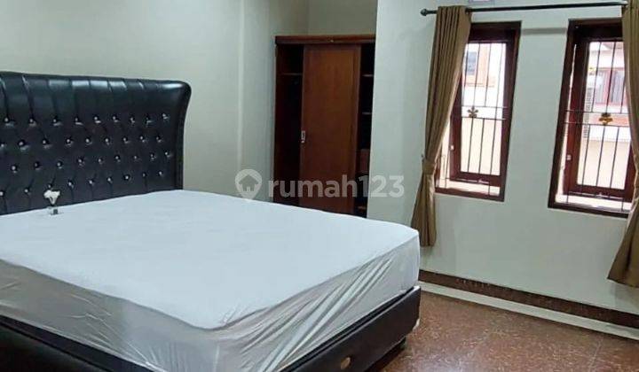 Nicely Furnished 2 Floor Villa in Kerobokan, Badung 2