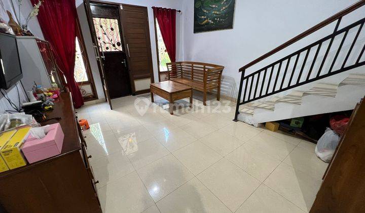 Pab131 Rumah 2 Lantai Furnished SHM di Jimbaran Bawah, Badung 2