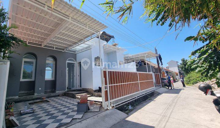 New Semi Furnished Rental Villa House in Sanur, Denpasar 1