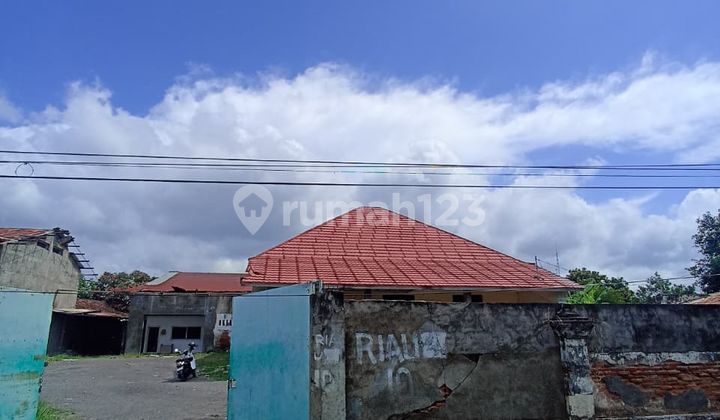 Pa153 Land and Building for Rent, suitable for Warehouse in Singaraja