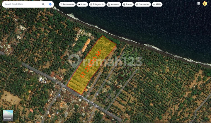 Large land on the edge of the beach and Singaraja Amplapura Road Large land on the edge of the beach and Singaraja Amplapura Road
