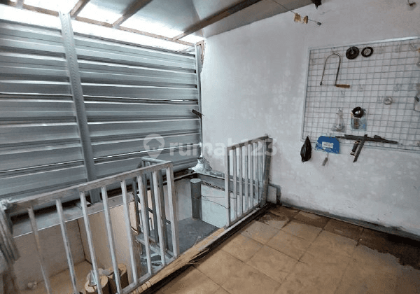B214 Rumah 3kamar Tidur Disewakan Murah di Jl. Joyo Utomo Merjosari Malang 7