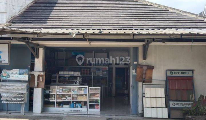 Gudang dan Toko lokasi strategis di  Nanjung 1